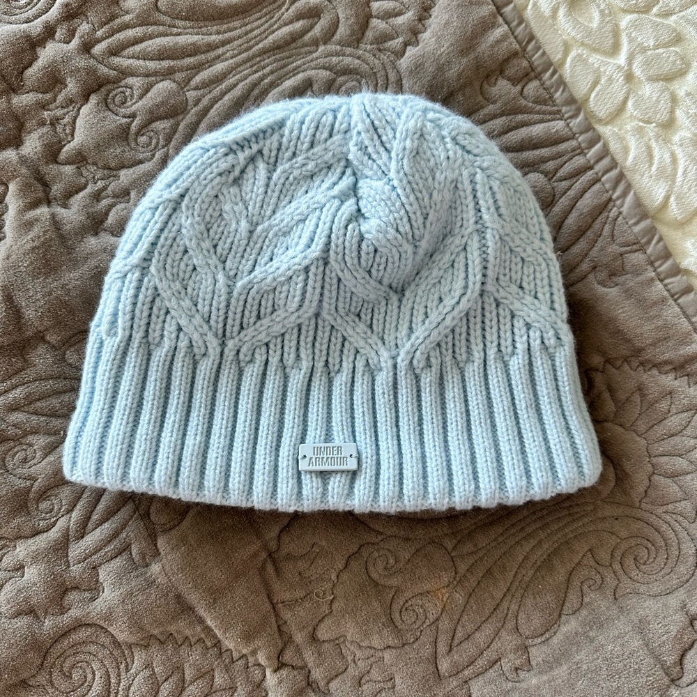Women’s Under Armour Baby Blue Hat Toque Beanie